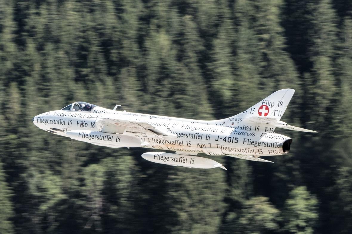 Der Star des Flugplatzfestes ist der Obersimmentaler «Papyrus»-Hunter.