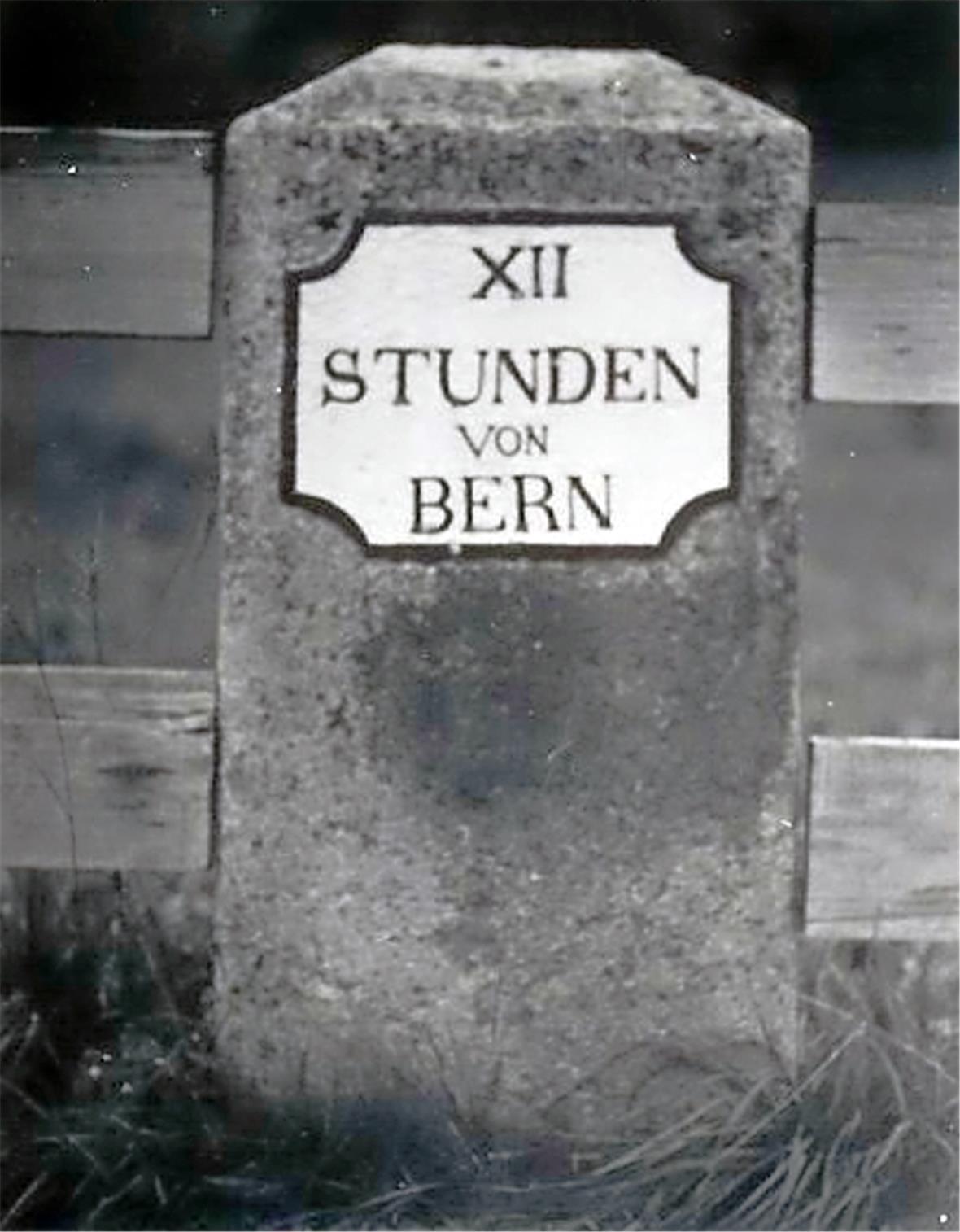 Der Stundenstein vor Därstetten