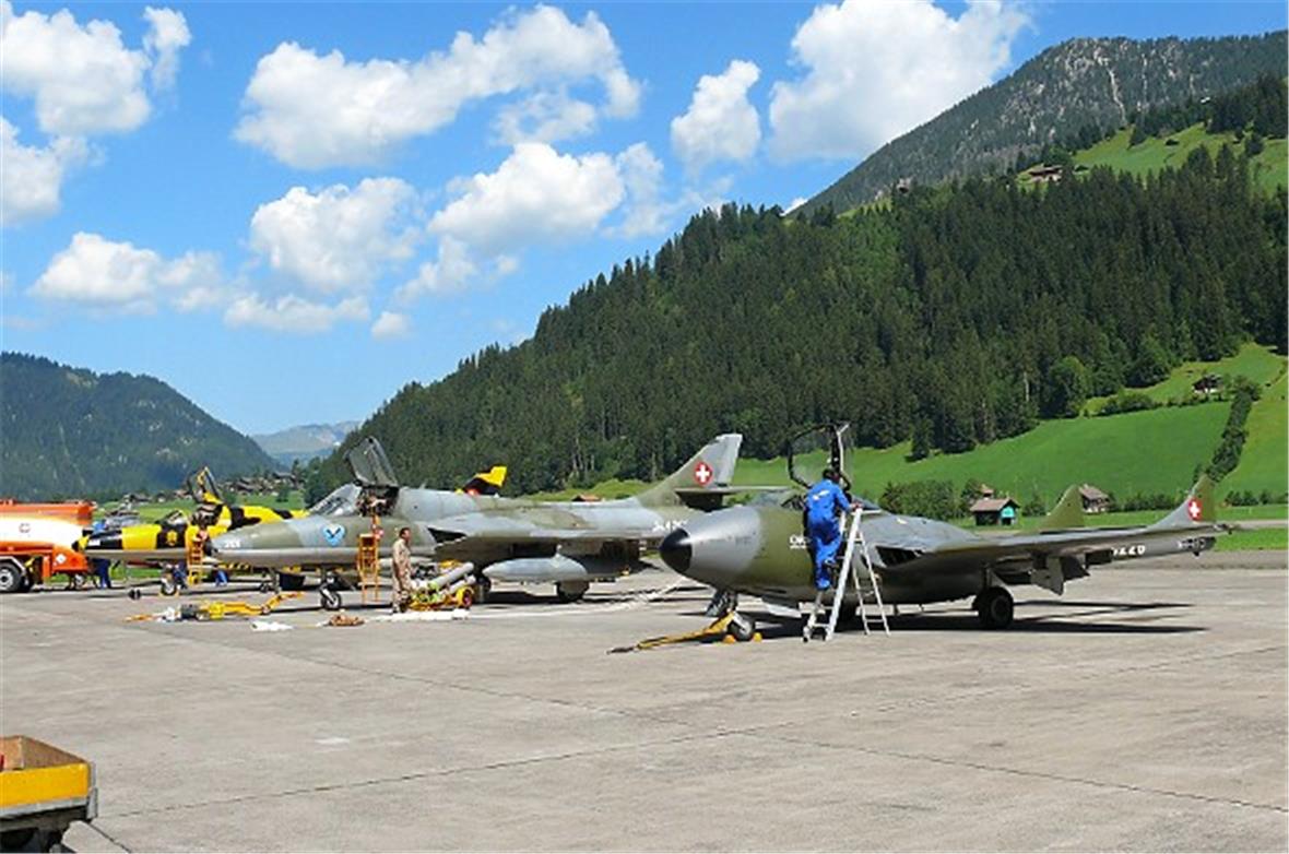 Der Tiger-Hunter, Hunter und Vampire werden während der Mittagszeit betankt.