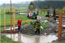 Der Wasser-Sand-Matsch-Bereich gefällt allen Kindern.