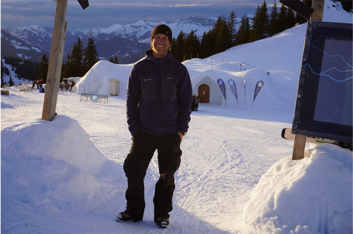 Der Zweisimmer Marius Mosimann lenkt seit 14 Jahren die Geschicke des Iglu-Dorf ...