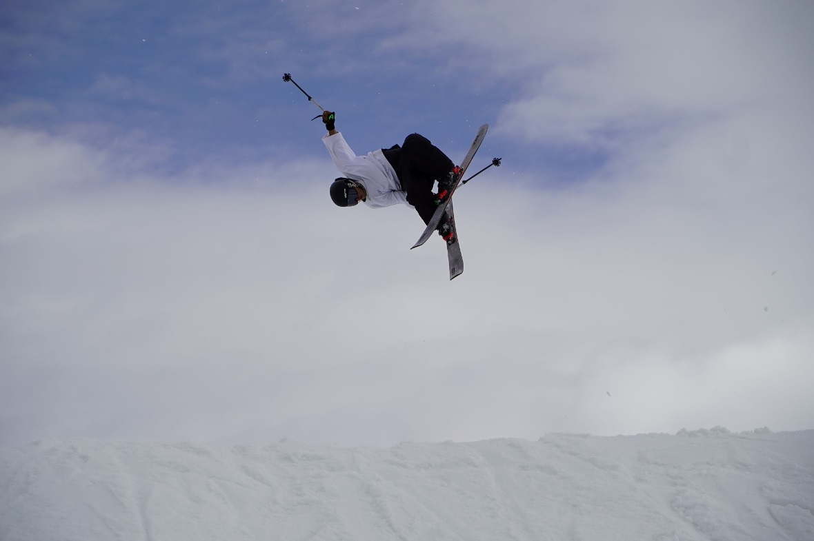Der an der Lenk wohnhafte Zweisimmer Till Matti siegte im Ski Slopestyle und wur...