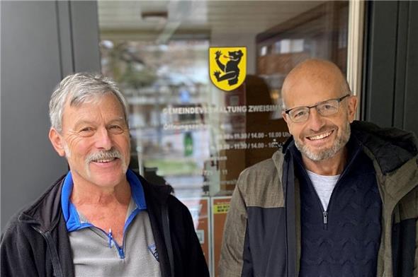 Der ausscheidende AHV-Zweistellenleiter Peter Flogerzi (links) und der neue Ansprechpartner Marcel Matti.