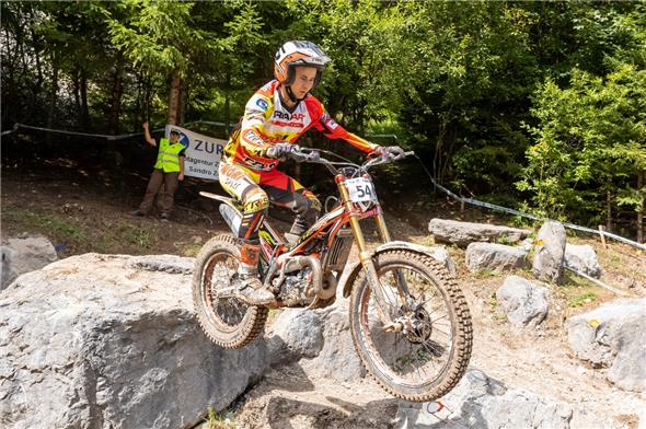 Der einheimische Fahrer Luca Reber zeigte grossen Einsatz beim Trial Grimmialp.