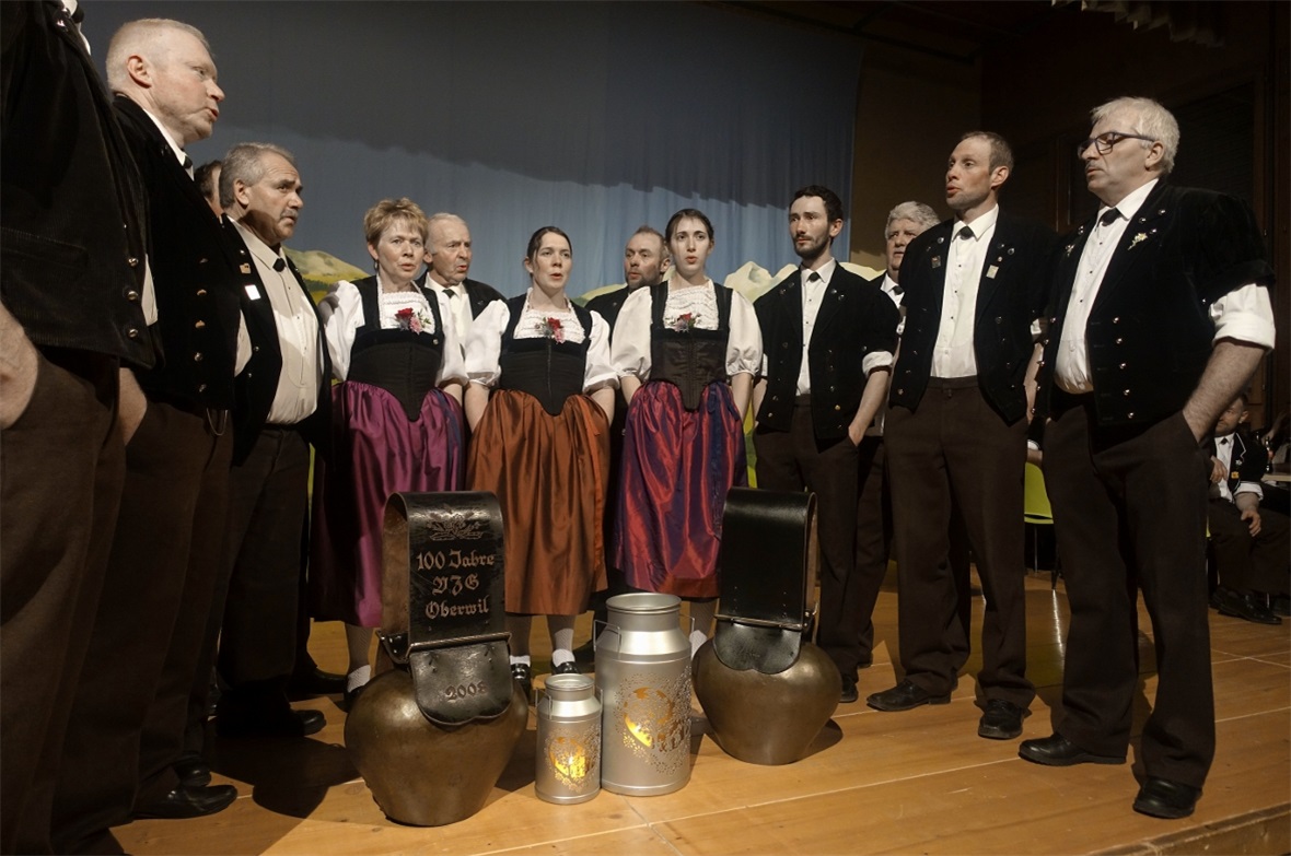 Ein unvergesslicher Abend voller Tradition und Musik Der gastgebende Jodlerklub Oberwil erntete mit seinen Vorträgen grossen Applaus.