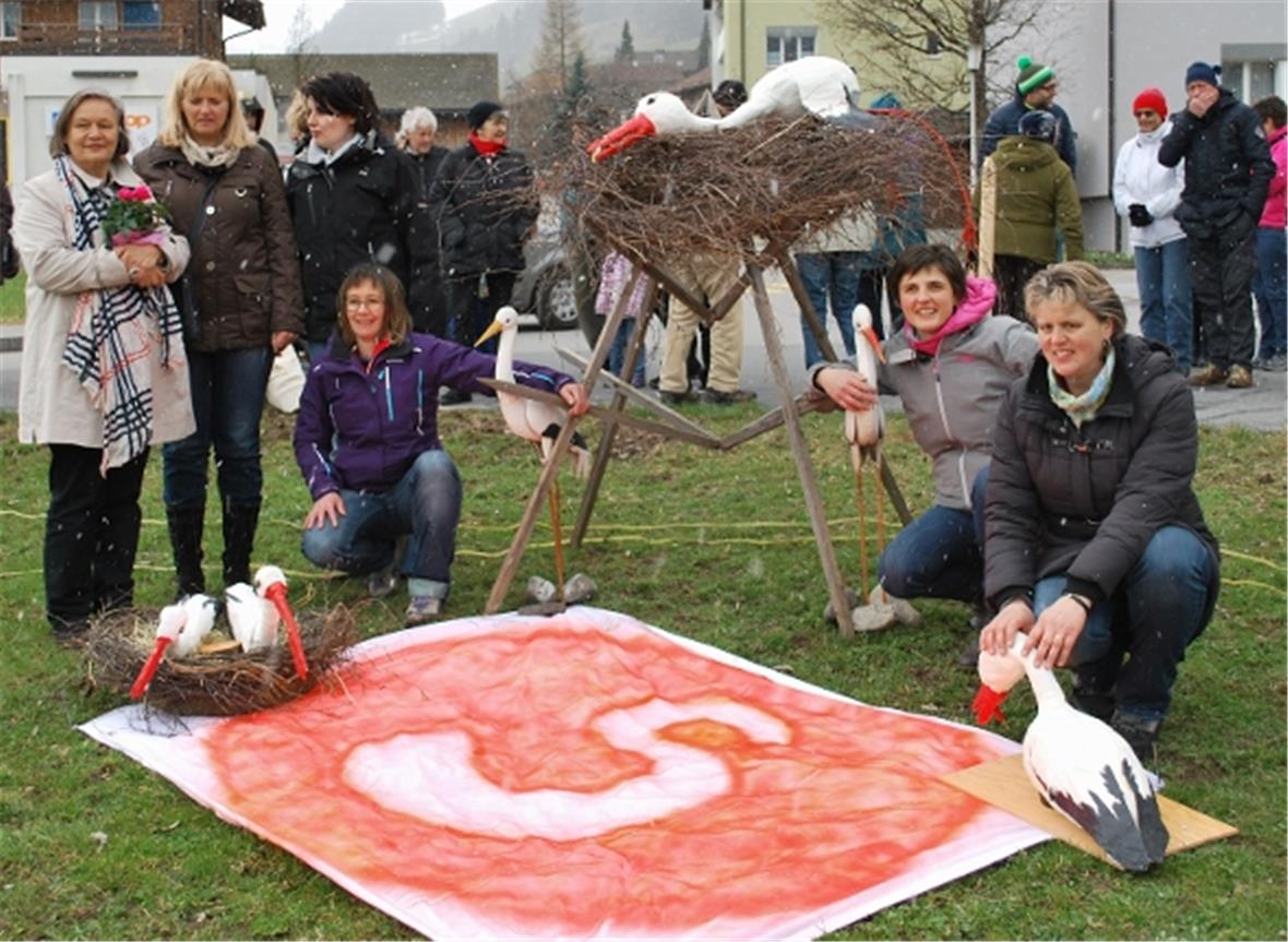 Der harte Kern der unermüdlichen SpitalkämpferInnen: Marianne Haueter, Anne Speiser, Marianne Herbst, Franziska Kuhnen, Ursula Michel, Rosmarie Willener.