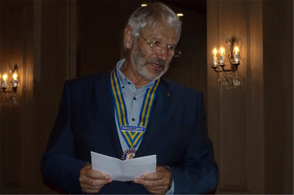 Der neue Präsident Res Hurni bei seiner Antrittsrede.