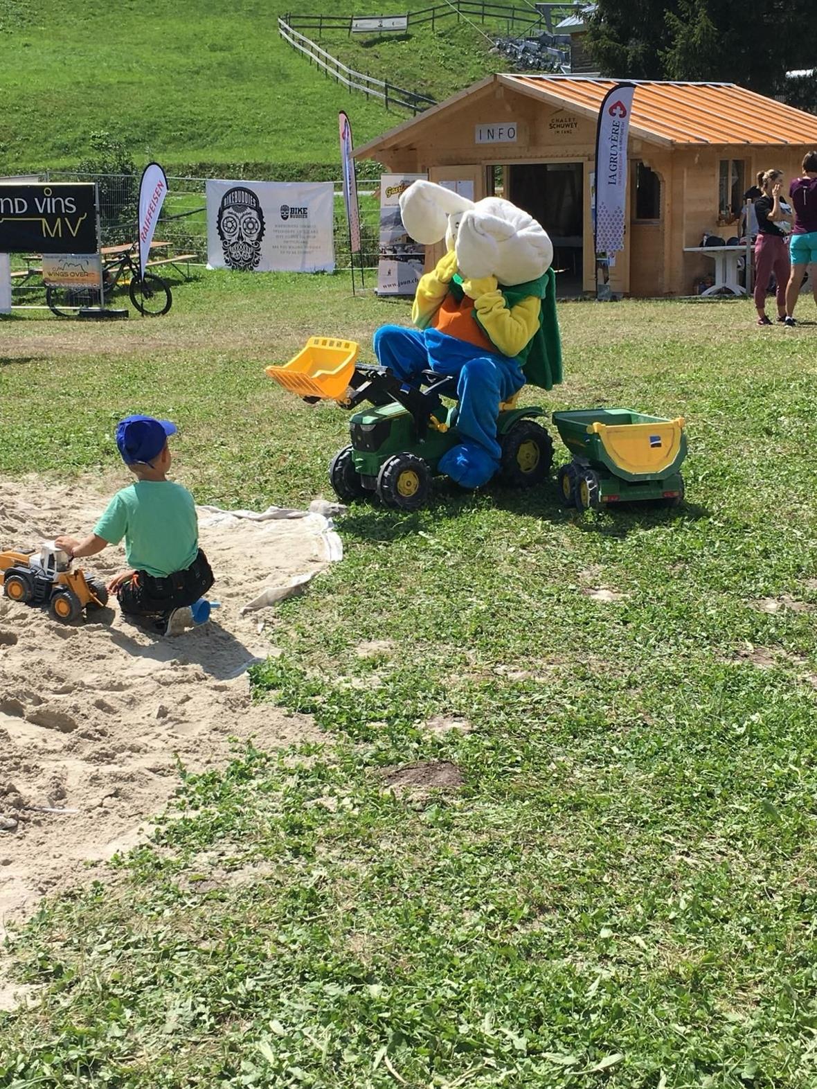 Der riesen Sandkasten.