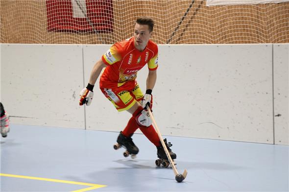 Der zweifache Torschütze Jonathan Pfähler im Einsatz.