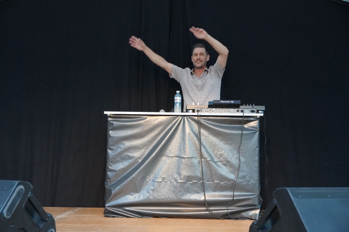 Diana-Wirt Michel Jenny alias DJ Mendossa sorgte für Partystimmung.