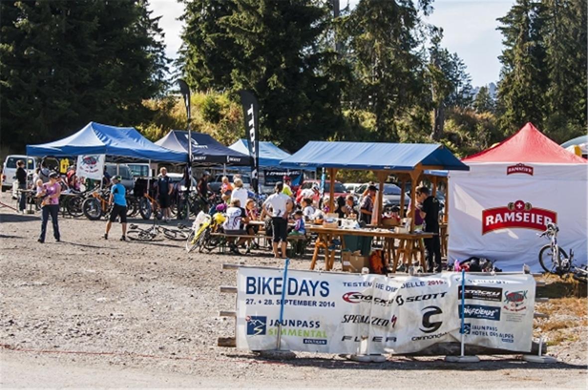 Die "2. Bike Days Jaunpass" zogen viele begeisterte Besucher auf den Jaunpass.
