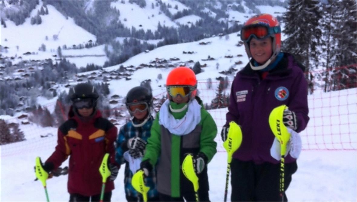 Die 4 Slalom-Profis: Fabio, Michael, Simon und Corina.