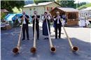 Die Alphorngruppe Mittagsfluh Boltigen sorgte für volkstümliche Stimmung.
