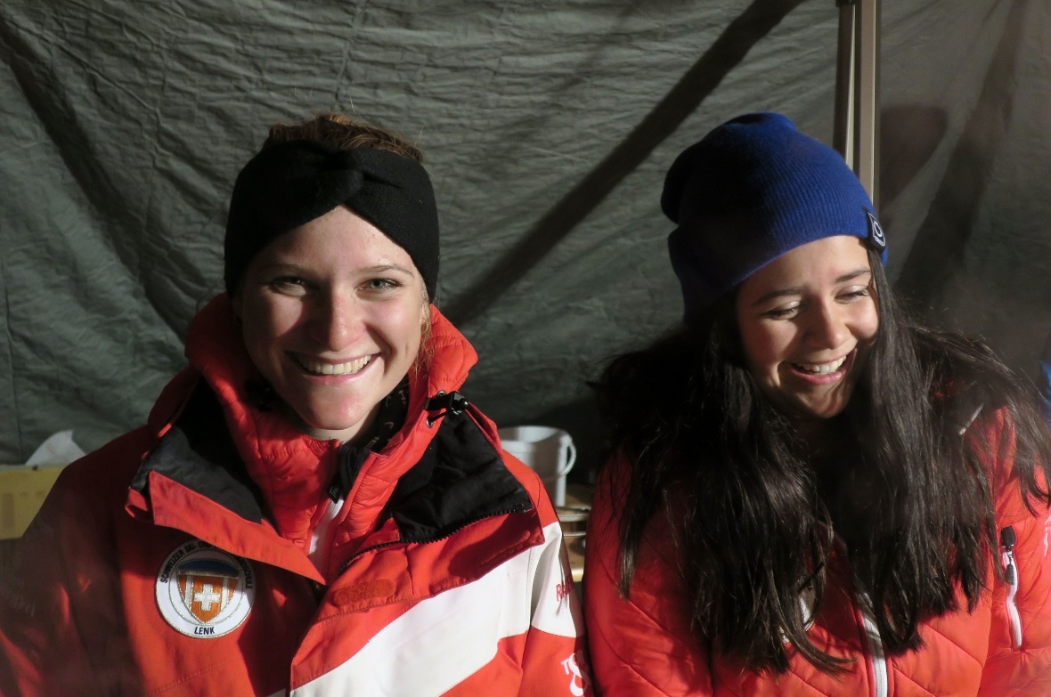 Die Bar-Crew ist bereit für den Einsatz.