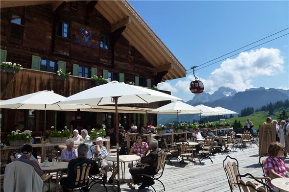Die Bergbahnen Destination Gstaad kaufen die sich in Nachlasstundung befindende Hamilton Lodge.