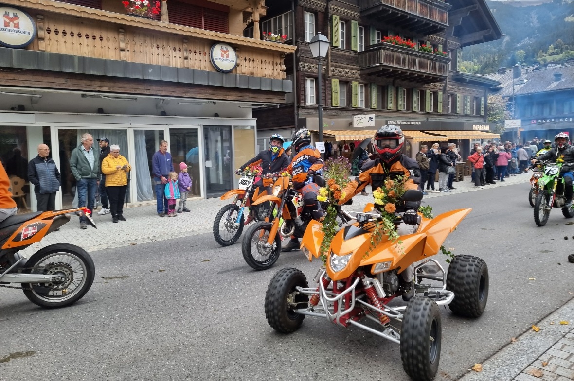 Die Biker vom Motorfahrerclub St. Stephan erregten Aufsehen.