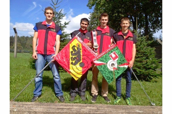 Die Bronce-Medaillengewinner Carlo Klossner, Jonas Müller, Manuel Schmid und Ruedi Bühler.