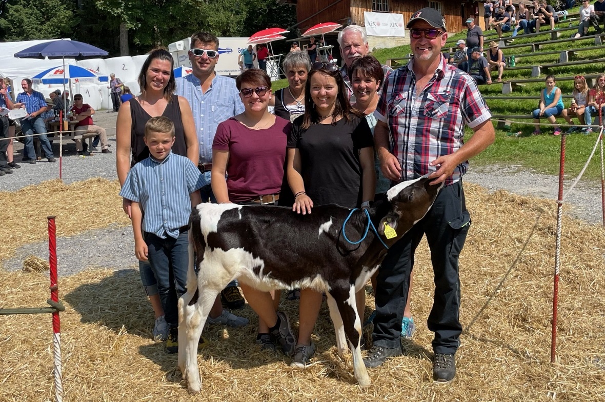 Die Familien Arthur Hiltbrand, Christian Mani und Erwin Wittwer vom Horboden spe...