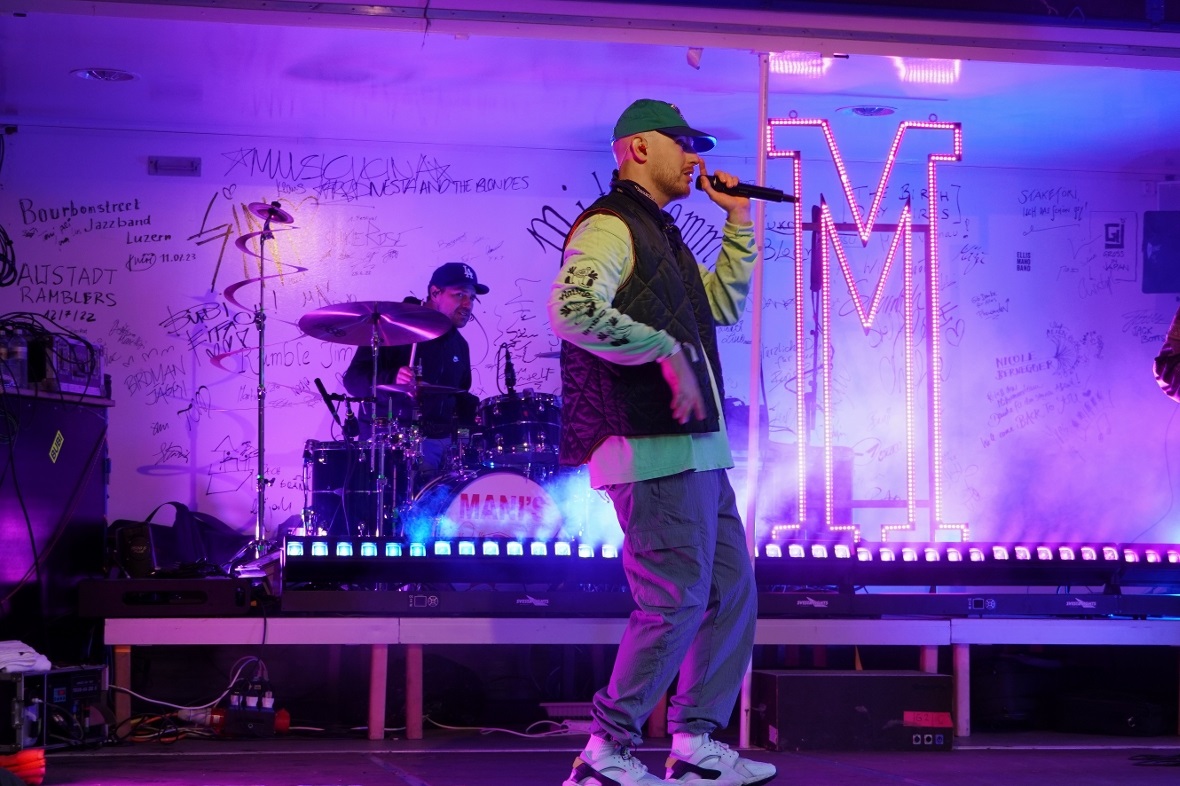 Die Fans des Hitrappers Manillio kamen auf ihre Rechnung.