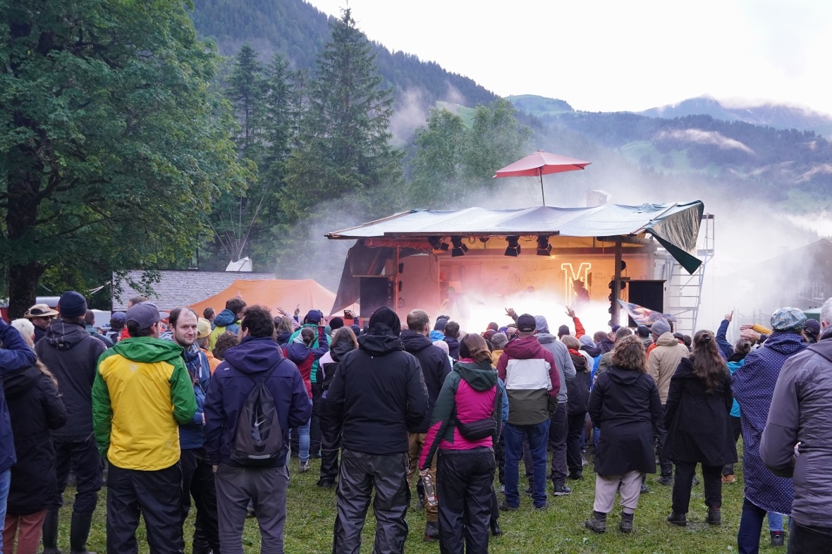 Die Fans des Hitrappers Manillio kamen auf ihre Rechnung.