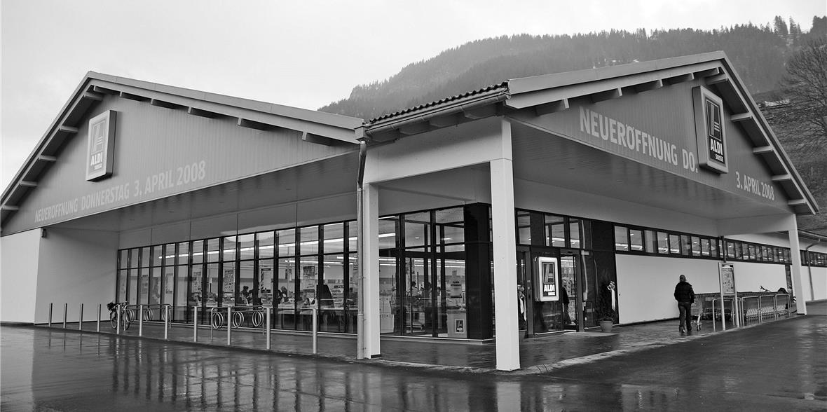 Die Filiale Zweisimmen ist die 61.Schweizer Aldi-Filiale. Aldi will zum regionalen Nahversorger werden.