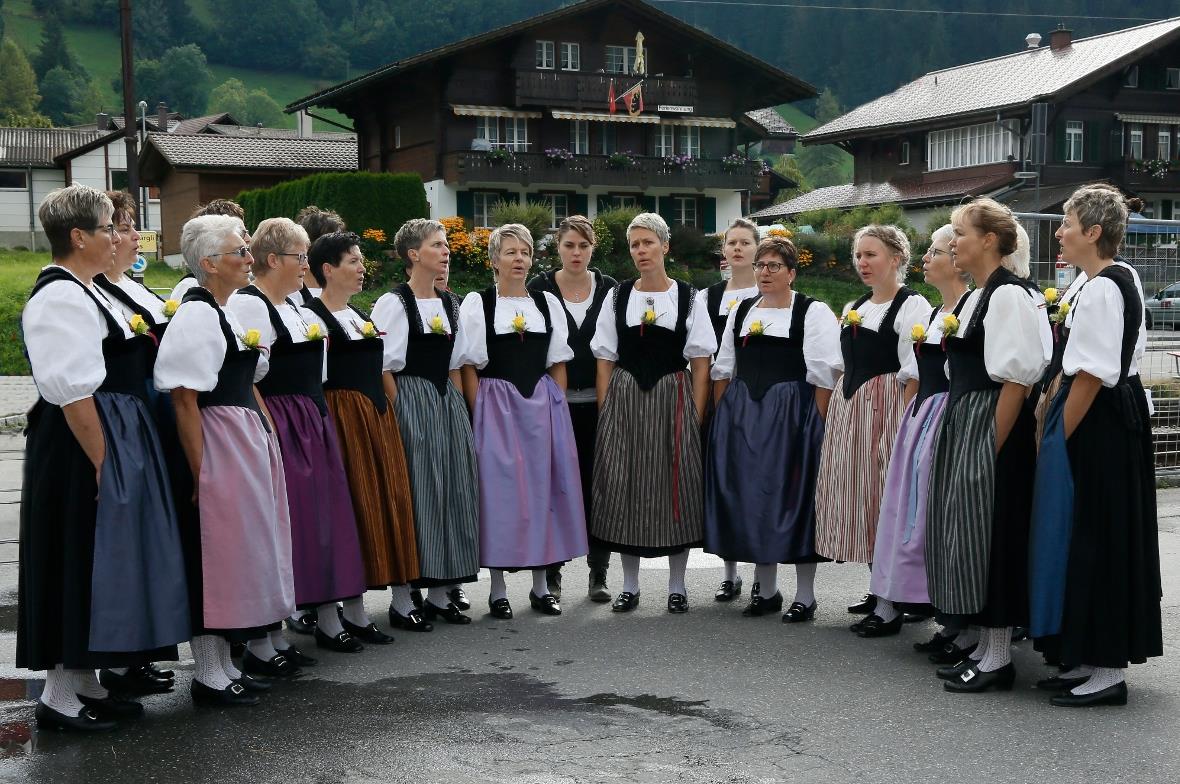 Die Frauen-Jodlergruppe Echo vom Flösch umrahmte die Dampfbahntage musikalisch.