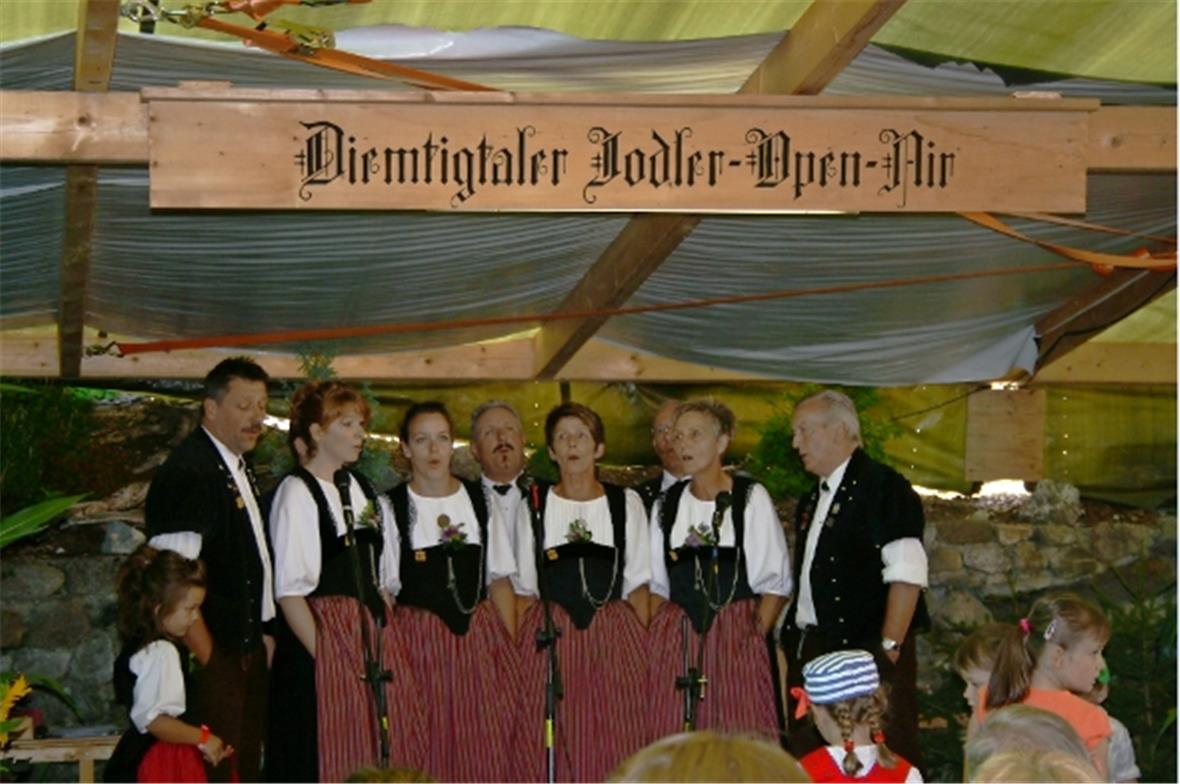 Die Gastgeber Horejodler Diemtigtal.