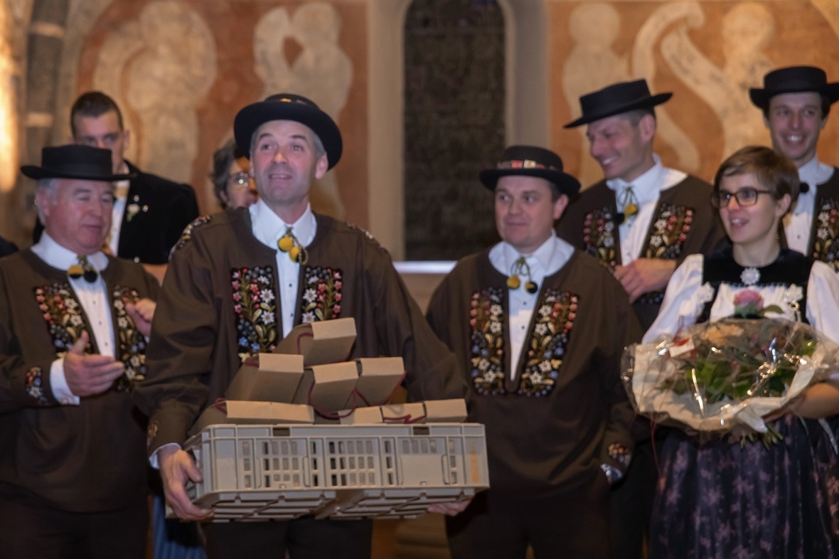 Die Innertkirchner mussten nicht mit leeren Händen nach Hause gehen. Es gab ein ...