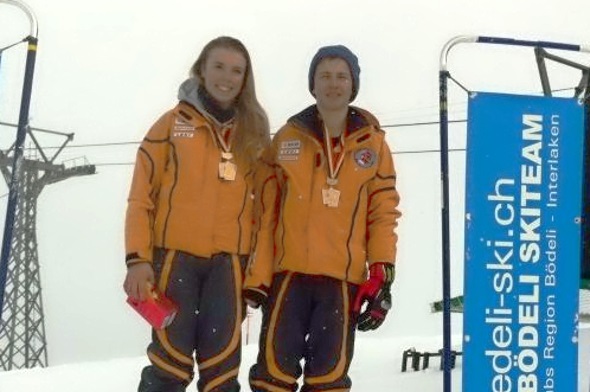 Die JO Meister 2014 im Riesenslalom, Zoë Herrmann und Matthias Grünenwald.