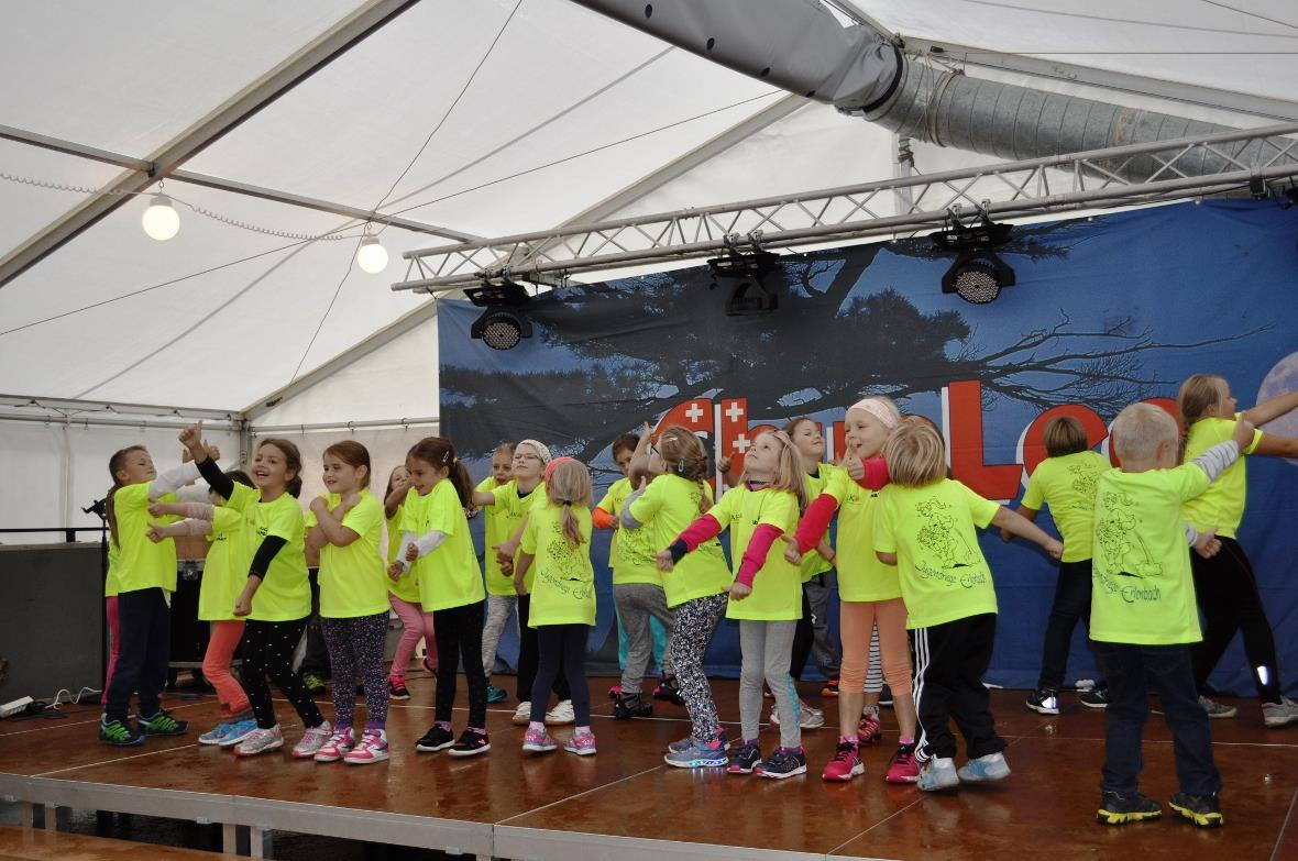 Die Jugendriege Erlenbach.