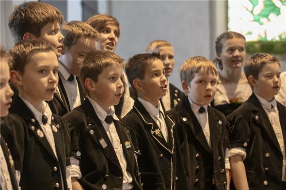 Die Jungjodler «Wyssi Burg» Därstetten zeigten, am Amts-Jodlertag in Boltigen wie viel Potenzial im Nachwuchs steckt.