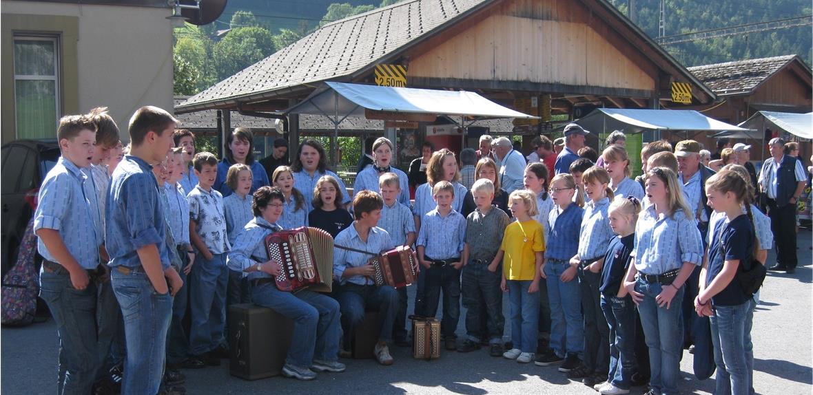 Die Jungjodler Wyssi Burg aus dem Niedersimmental.