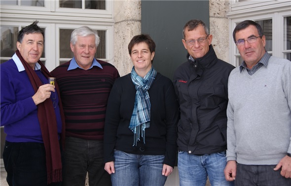 Die Kerngruppe der in Gründung begriffenen Stiftung Schloss Blankenburg ist zuversichtlich: Robert Wampfler, Hans-Jörg Pfister, Käthi Rösti, Roland Rieder und Erwin Walker.