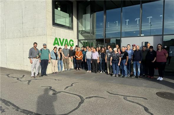 Die Kirchgemeinderäte statteten der AVAG in Thun einen Besuch ab.