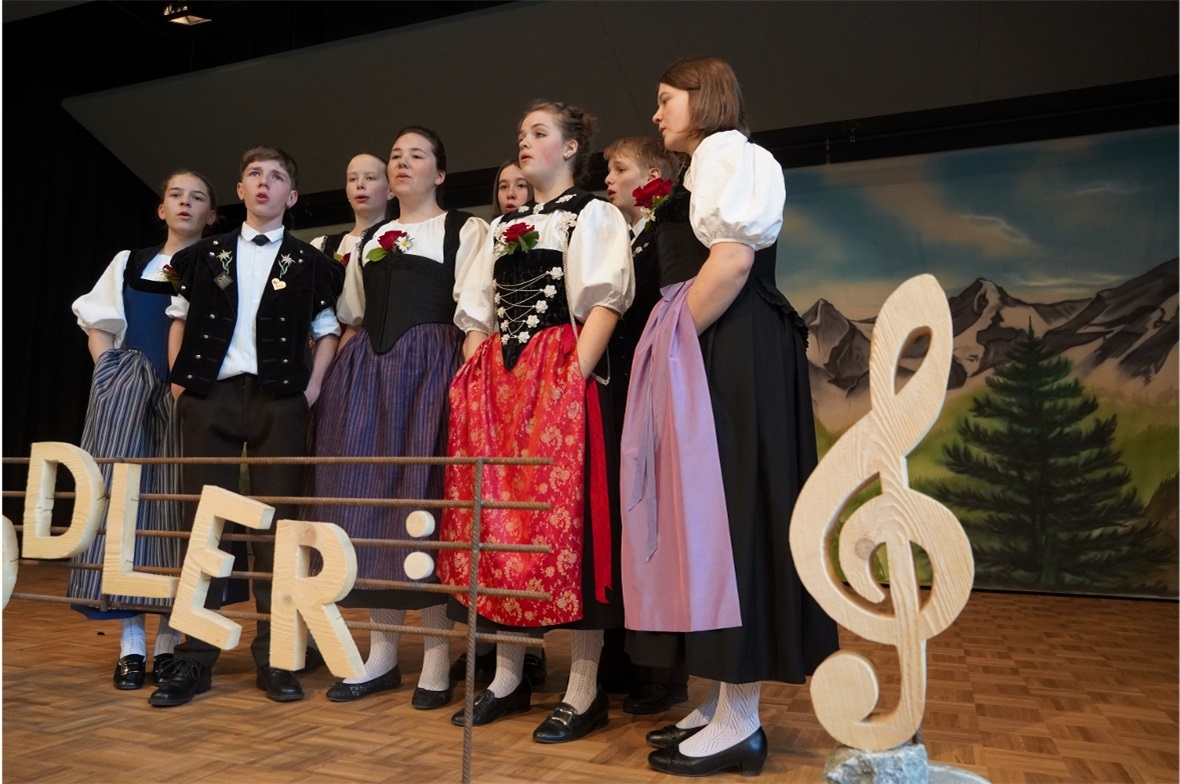 Die Kleinformation der ältesten Mitglieder erhielt tosenden Applaus.