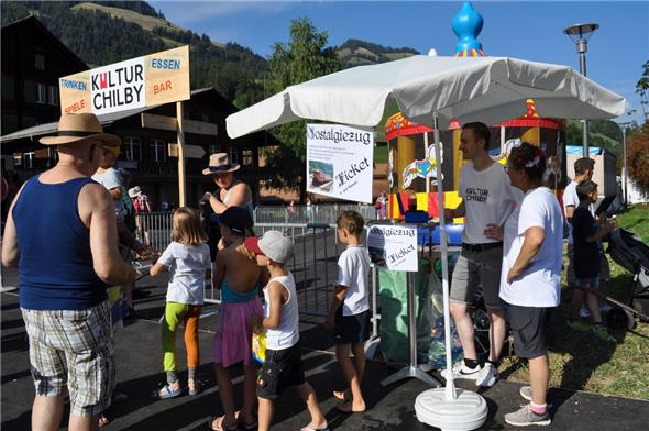 Die KulturChilby fand gemeinsam mit der Bahnhofseinweihung statt.