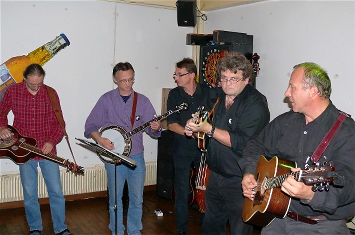 Die Kulturnacht wurde mit einem Gratis-Konzert der Bluegrass Gang in der Kronen-...