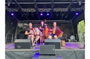 Die Ländlerfründe Walopsee eröffneten die drei Tage des 15. Mannrieder Open Air.