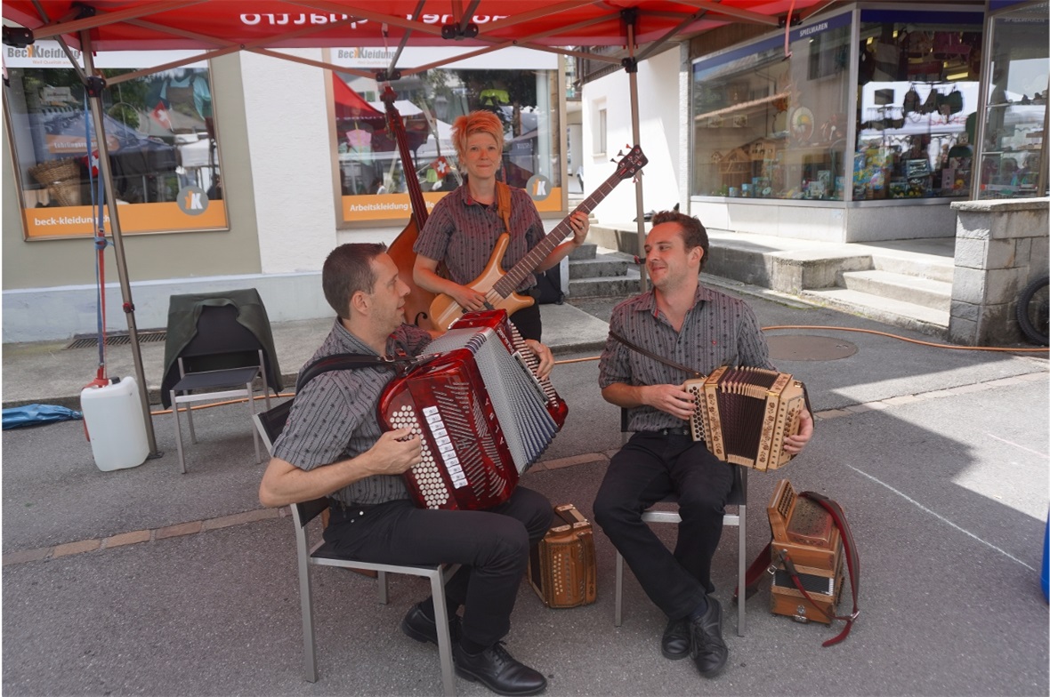 Die Ländlerfründe Walopsee waren ein Teil des musikalischen Rahmenprogrammes.