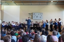 Die MG Lenk St. Stephan und die Solistinnen und Solisten vom Posaunenregister.