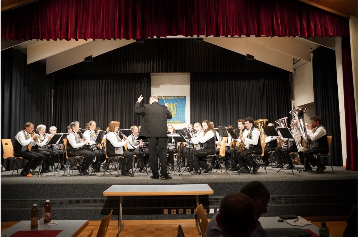 Die MGZ spielte abwechslungsreiche Filmmusik.