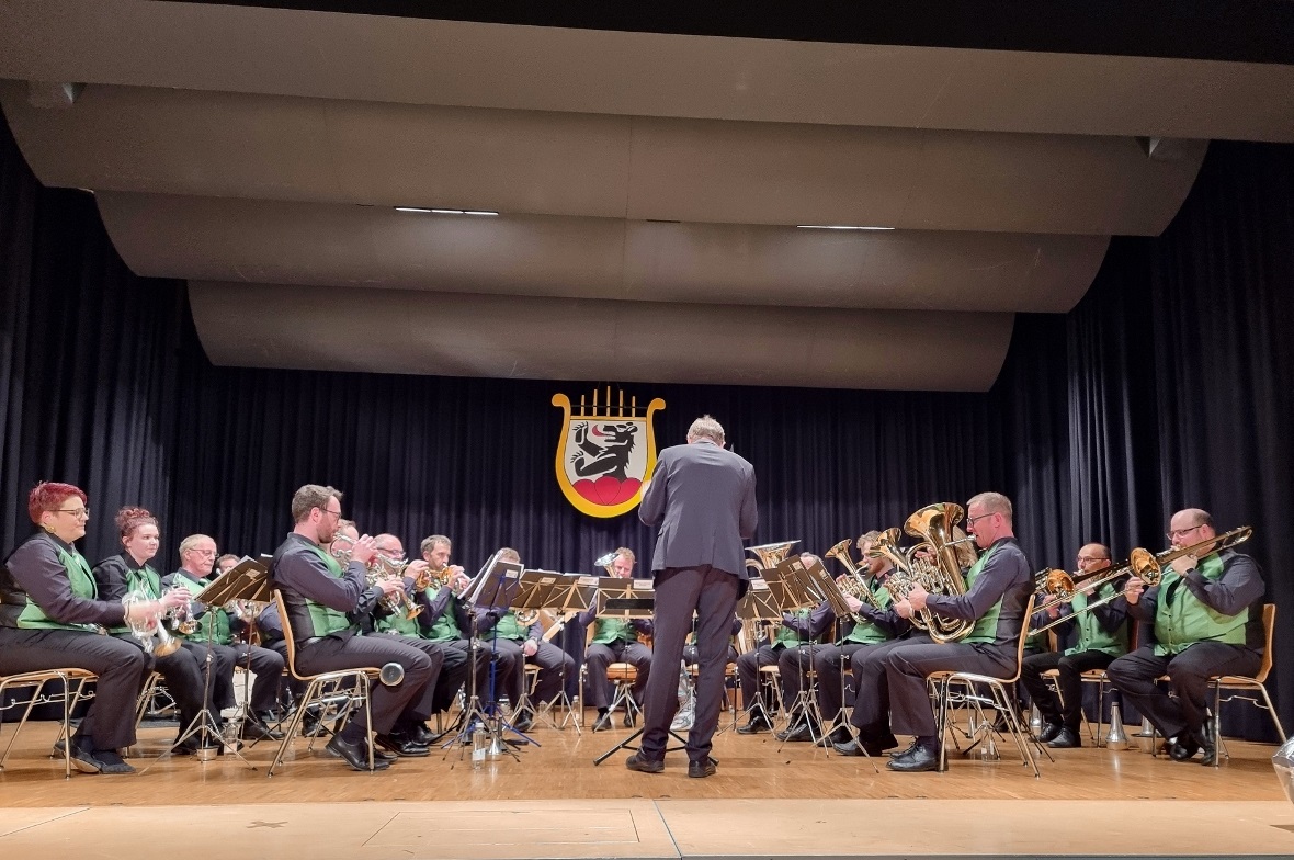 Die Musikgesellschaft Boltigen – zum letzten Mal unter der Leitung von Marc Math...