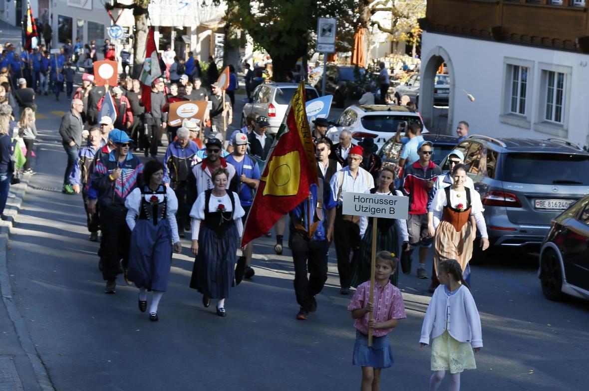 Die Organisatoren Utzigen B im Umzug
