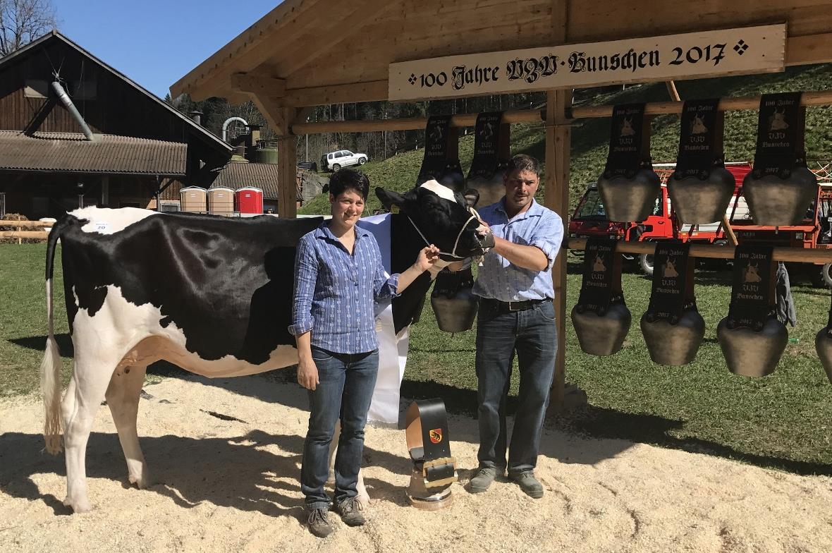 Die Platzmiss mit Barbara und Hansueli Aegert