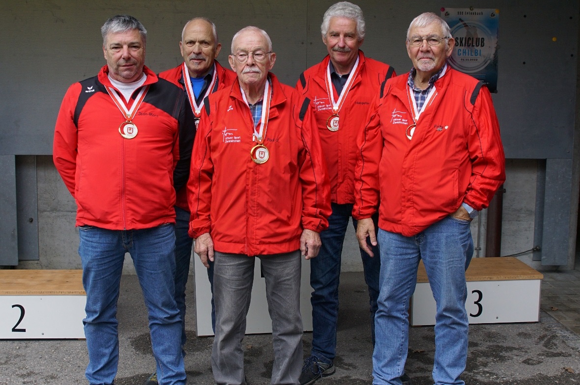 Die Sieger der Kategorie E: (v.l.) Jean Marc Cottier, Fritz Bieri, Paul Ueltschi, Hanspeter Durand und Fritz Leuzinger von der Schützengesellschaft Zweisimmen.