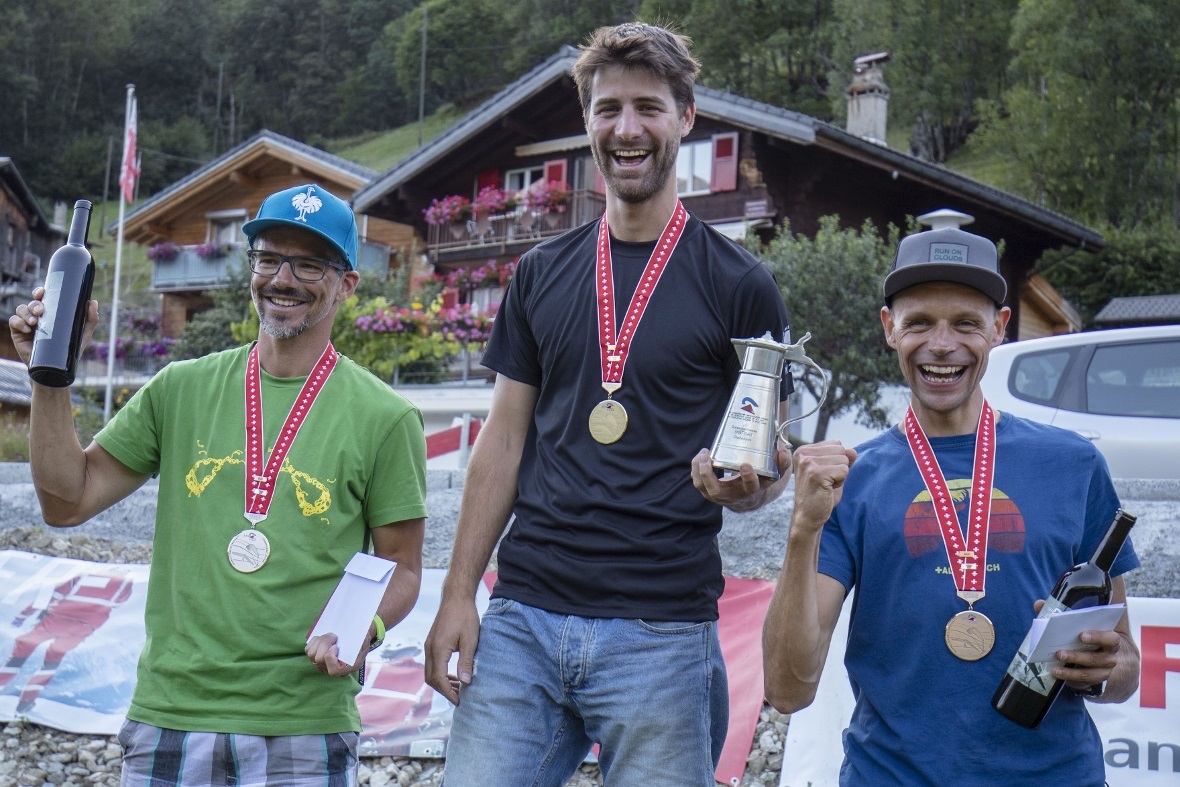 Die Sieger in der Sportklasse: Andreas Birenstihl (2.), Sebastian Eyer (1.) , Ma...