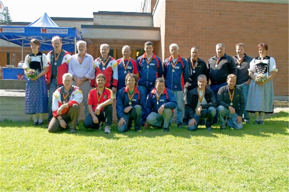 Die Siegergruppen im Feld A (v.l.): Stadtschützen Thun, Buchholterberg Schützen und Diemtigen Schützenverein.