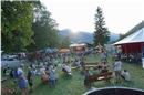 Die Sonne senkte sich über der Obersimmentaler Bergwelt, als VolxRox in die Tast...