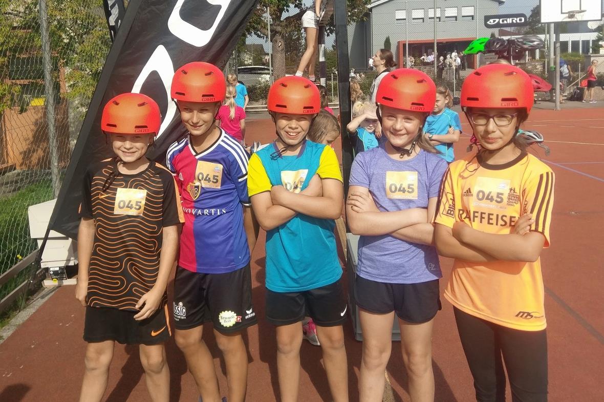 Die «Turbo Champignons» freuten sich über ihren Sieg an der Ausscheidung in Thun...