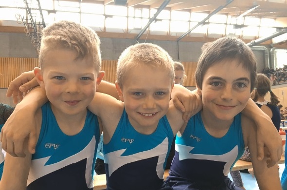 Die Turner der Kategorie 1: Kenny Schläppi, Fabrice Reichen und Jan Rindlisbacher.